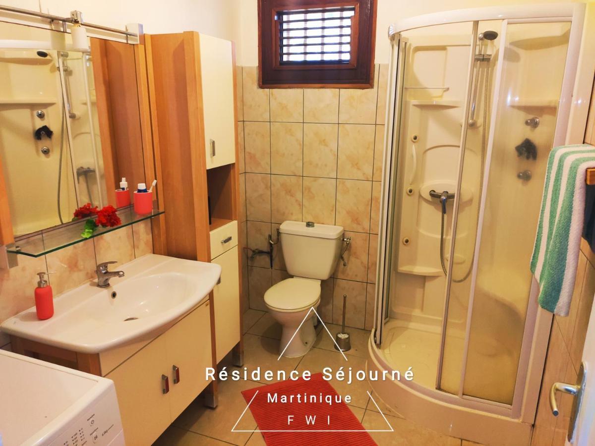 Residence Sejourne เลส์ อองซ์-ดิอาร์เลส ภายนอก รูปภาพ